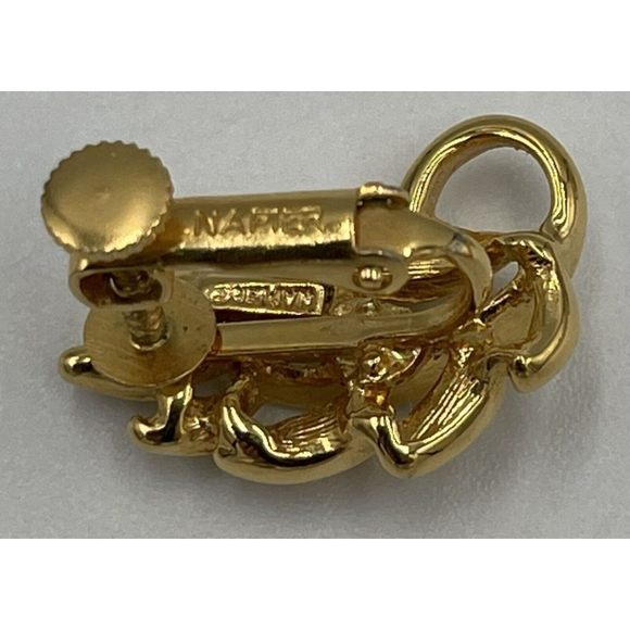 Vintage Signed Napier Gold Tone Screw Back Lever Leaf Earrings EUC - Picture 6 of 8